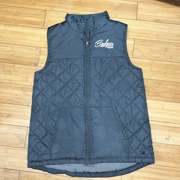 Two women’s badger sport quilted zipper vest, size medium - Picture 8 of 13